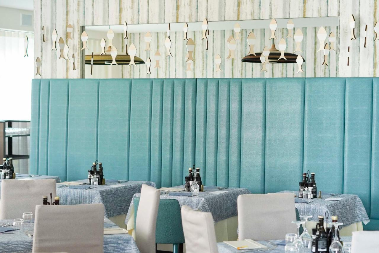 Junior Family Hotel Кавалино-Трепорти Екстериор снимка