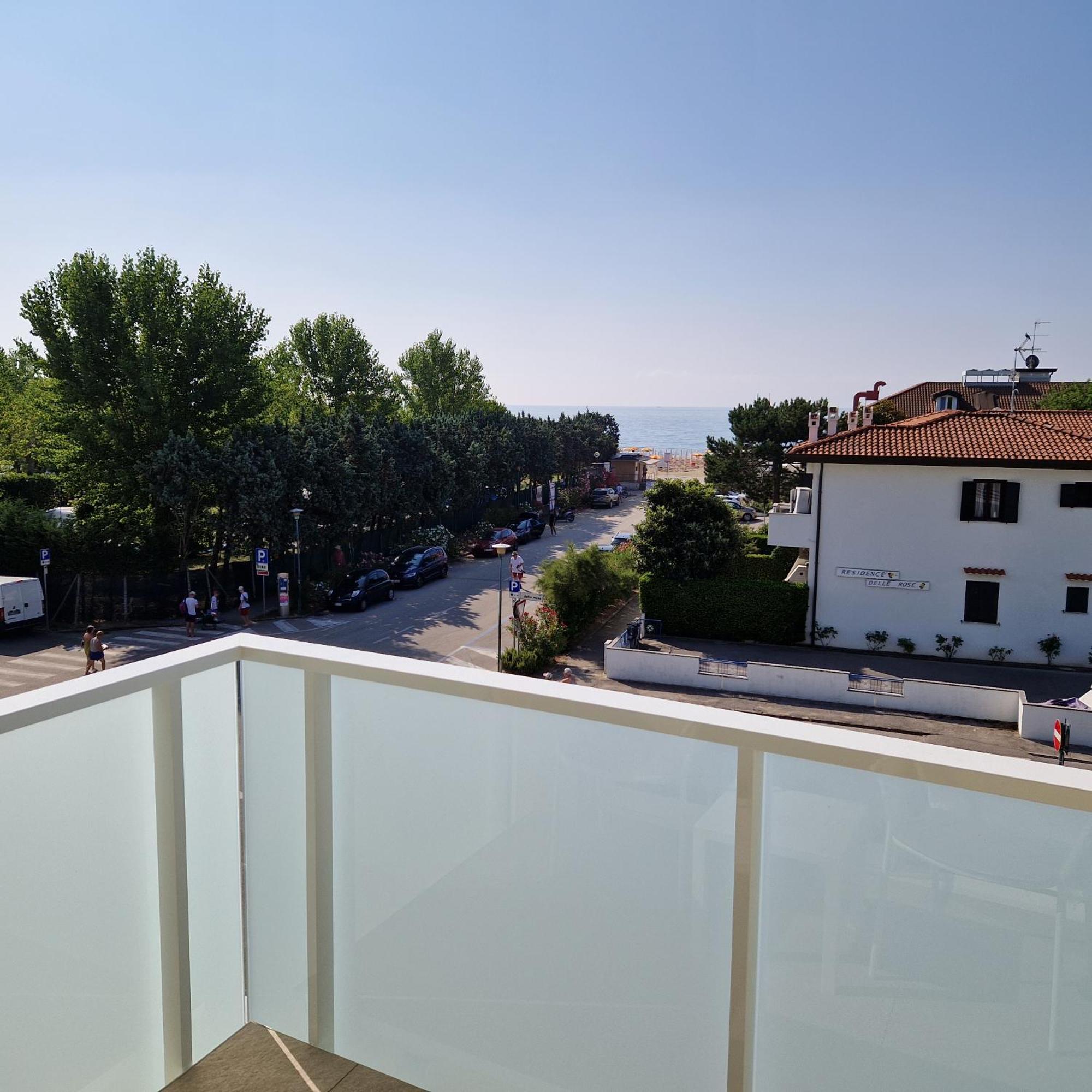 Junior Family Hotel Кавалино-Трепорти Екстериор снимка